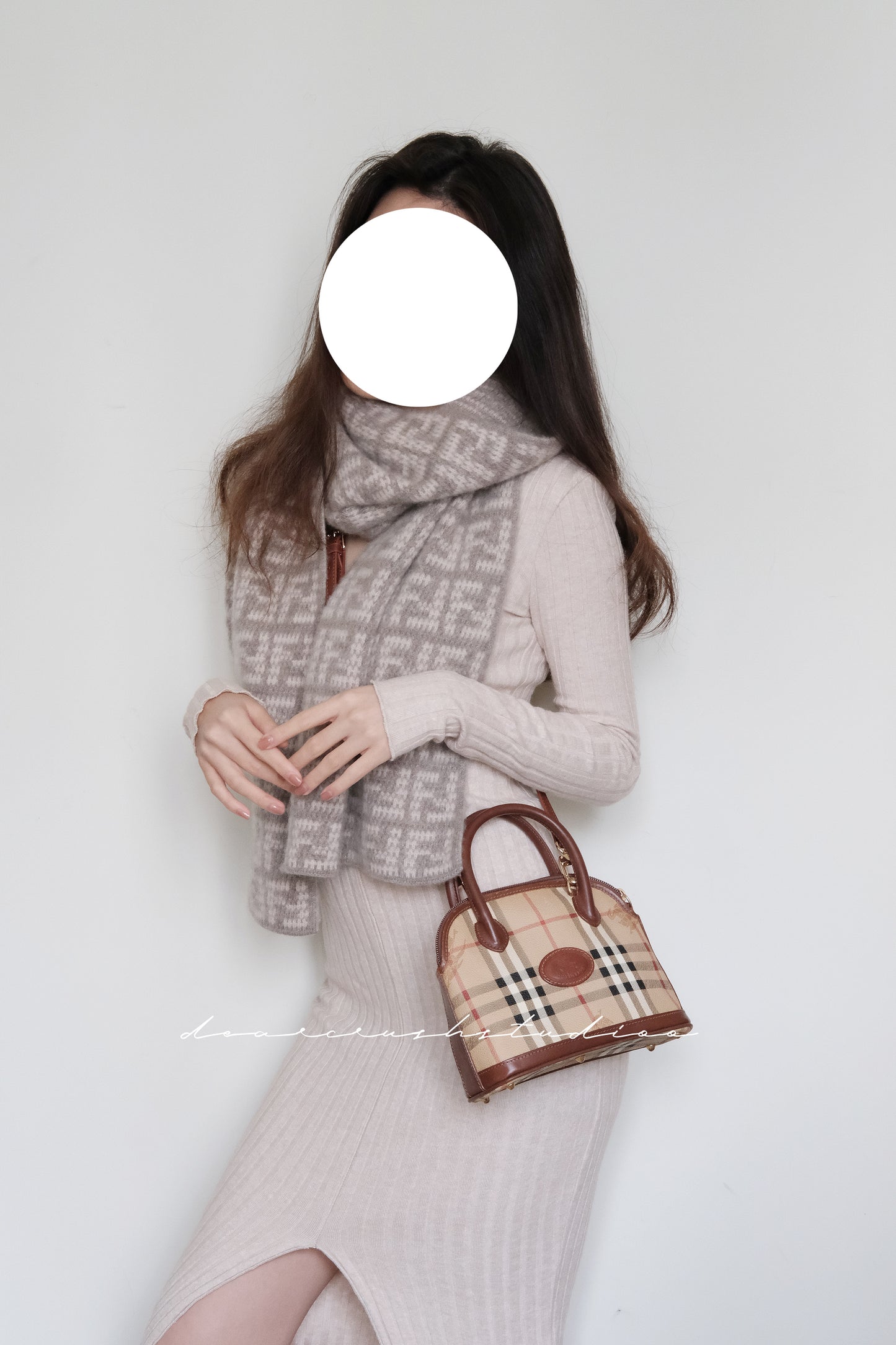 Burberry Alma BB · 經典戰馬格紋迷你貝殼包
