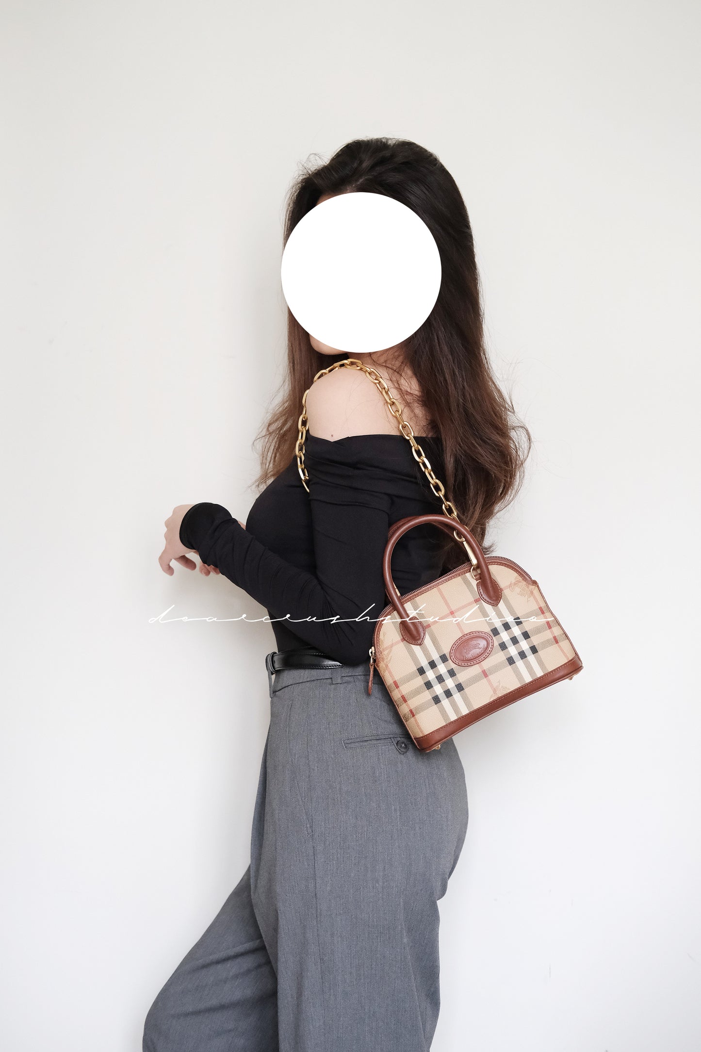Burberry Alma BB · 經典戰馬格紋迷你貝殼包