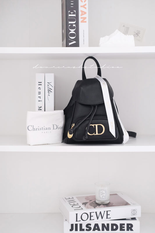 Dior Mini Backpack · 黑金LOGO牛皮迷你小背囊