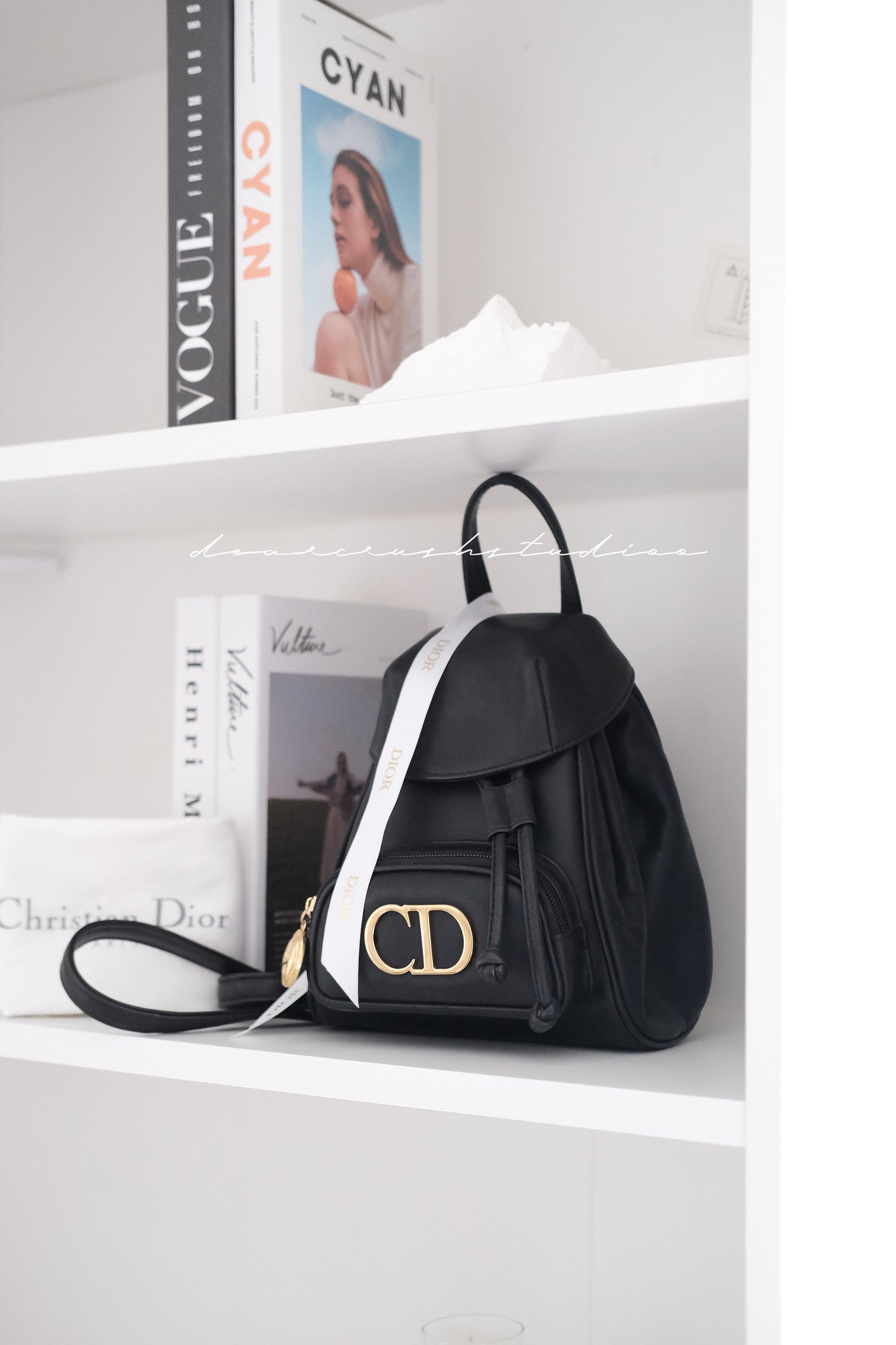 Dior Mini Backpack · 黑金LOGO牛皮迷你小背囊