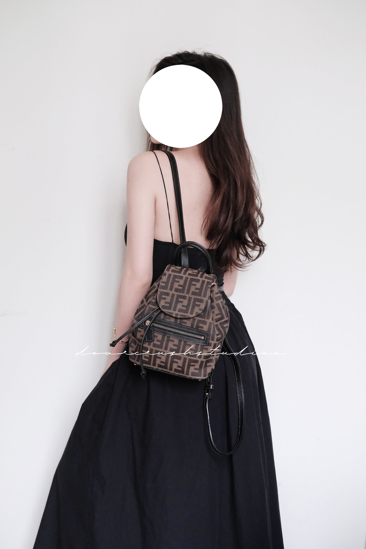 Fendi Mini Backpack · 老花黑金配色迷你小背囊