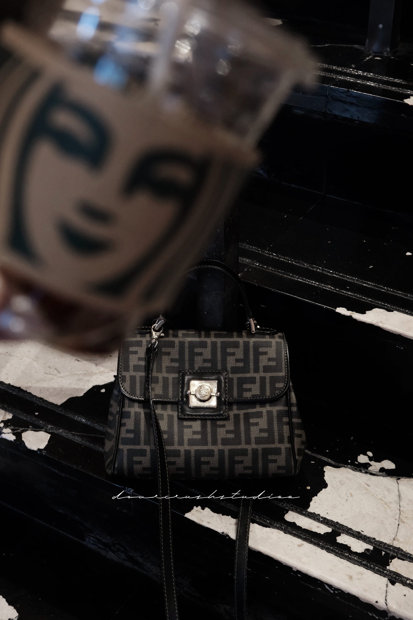 Fendi Mini Kelly · 極品之最FF經典老花黃金尺寸Two-Way Kelly