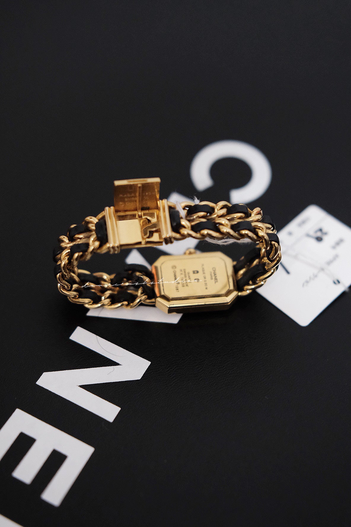 Chanel Vintage Première Watch · 專櫃復刻中古款皮穿鏈手錶