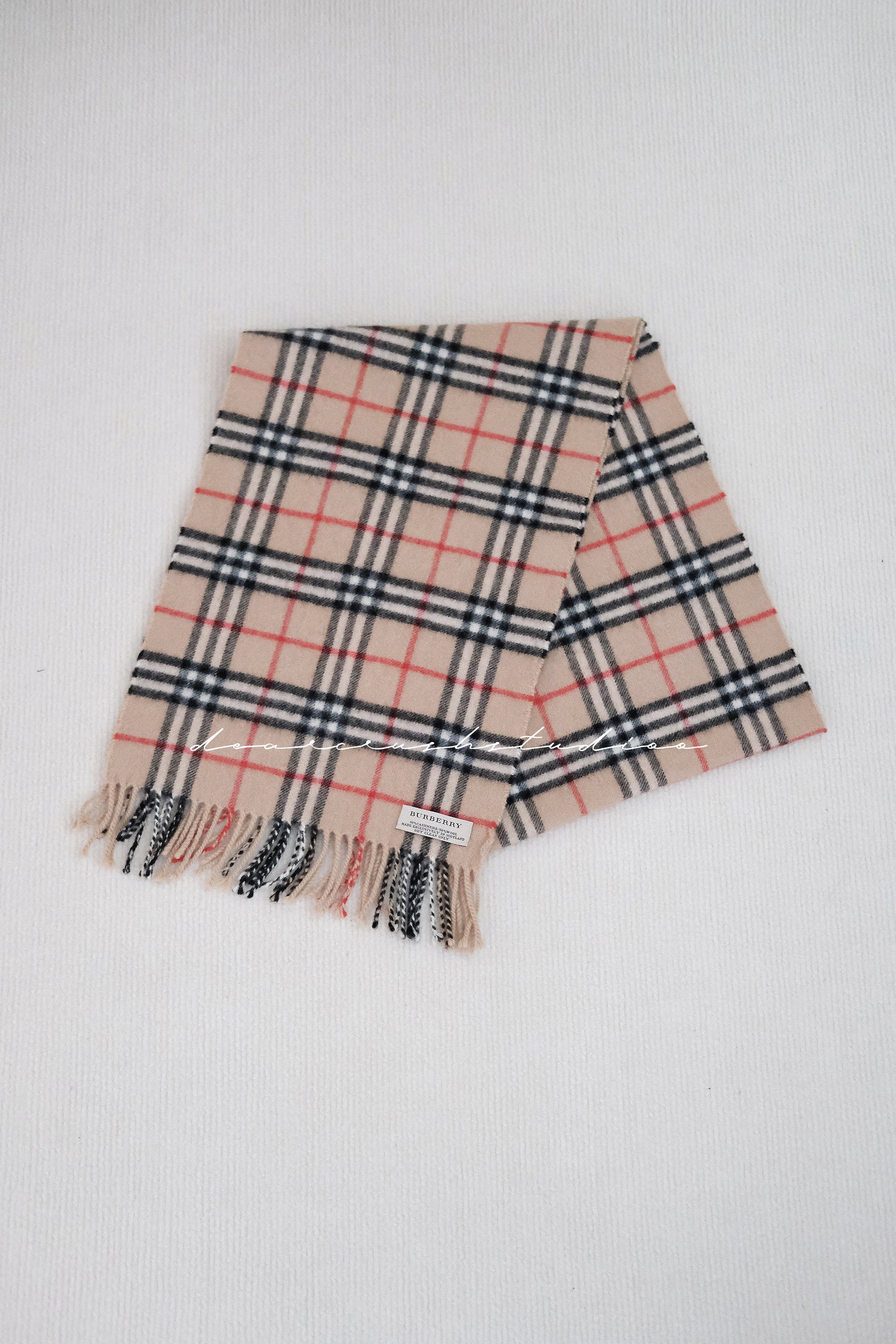 Burberry Wood Scarf · 經典格紋軟熟親膚羊毛圍巾