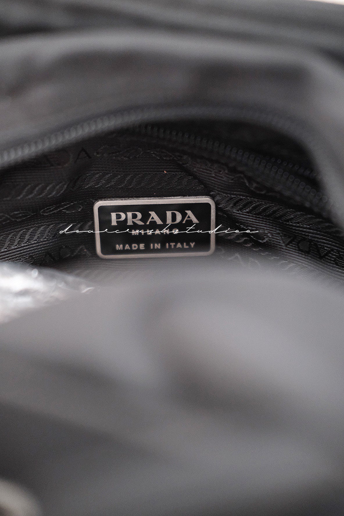 Prada Nylon Tote · 衣櫥必備長青百搭托特