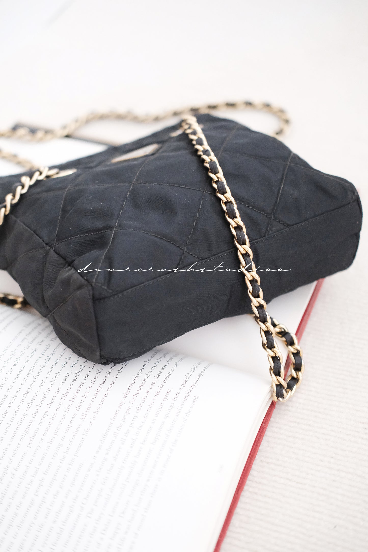 Prada Nylon Chain Tote · 中古獨有皮穿鍊尼龍降落傘系列