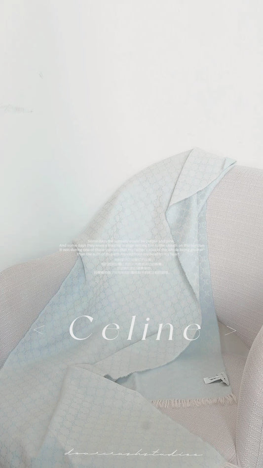 Celine Scarf · 罕有嬰兒藍溫柔知性凱旋門老花羊絨圍巾